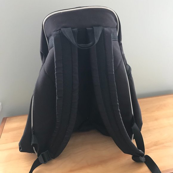 Backpack - Picture 2 of 4